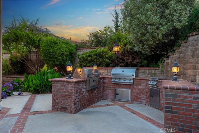 $2,395,000 | 6805 Aviano Drive, Camarillo, CA 93012