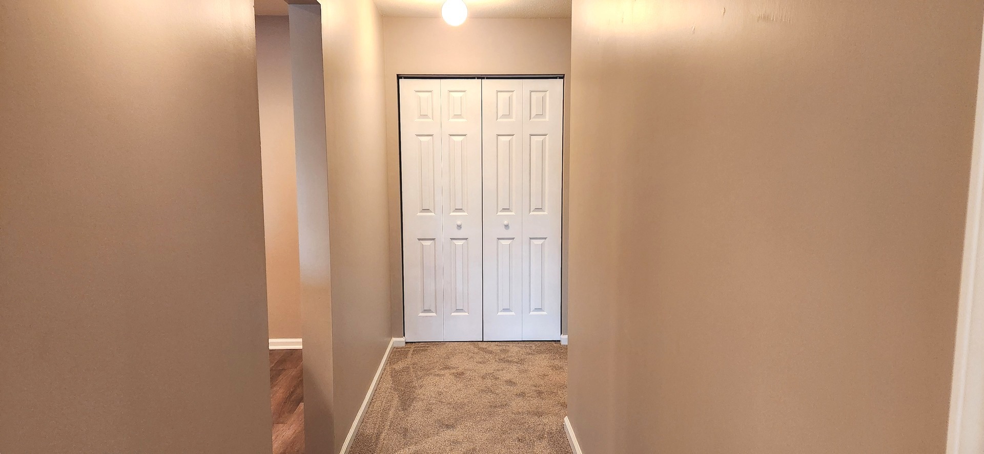 2402 Windward Boulevard, Unit 105 Champaign, IL 61821 - Photo 15 of 21