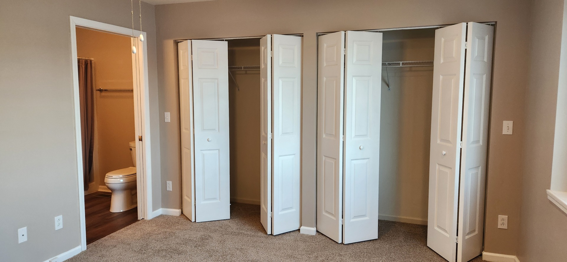 2402 Windward Boulevard, Unit 105 Champaign, IL 61821 - Photo 10 of 21