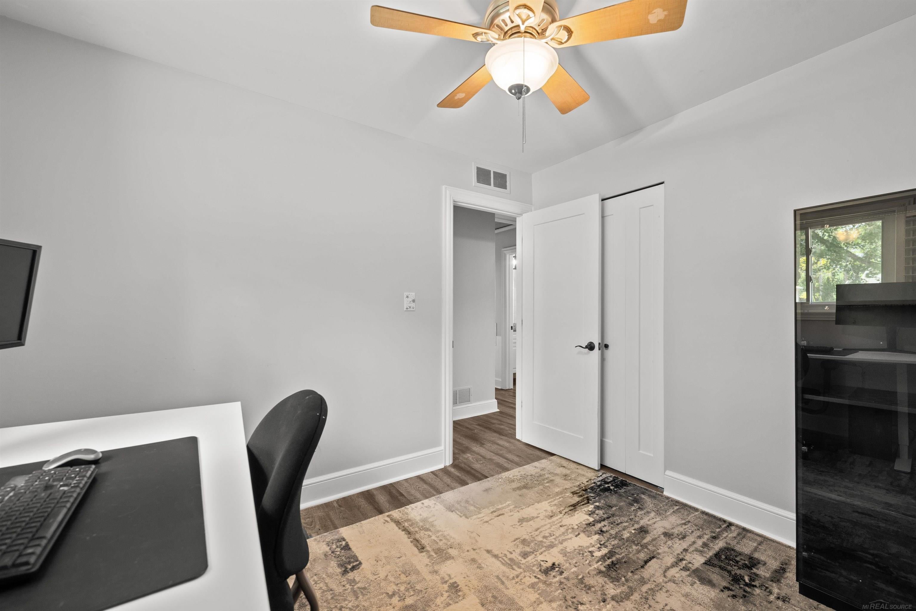529 Rewold Drive Rochester, MI 48307 - Photo 23 of 31 Gallery Image 23