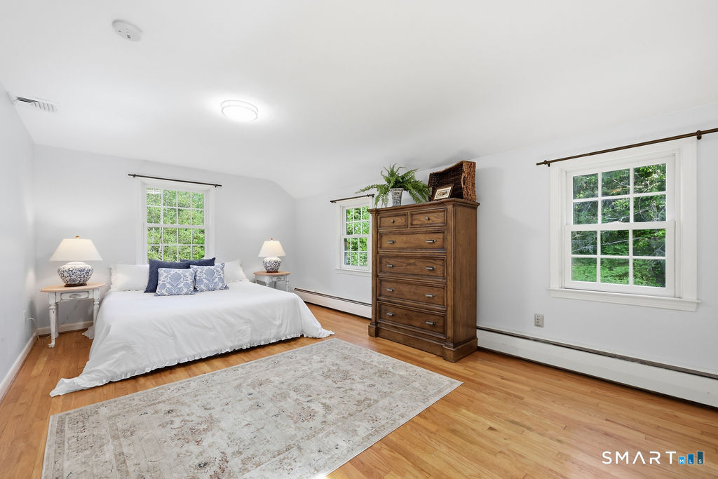 8 Penwood Road Bloomfield, CT 06002 - Photo 21 of 35