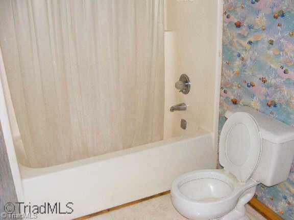 914 Maple Ridge Road Asheboro, NC 27203 - Photo 9 of 9 Other. Bathroom