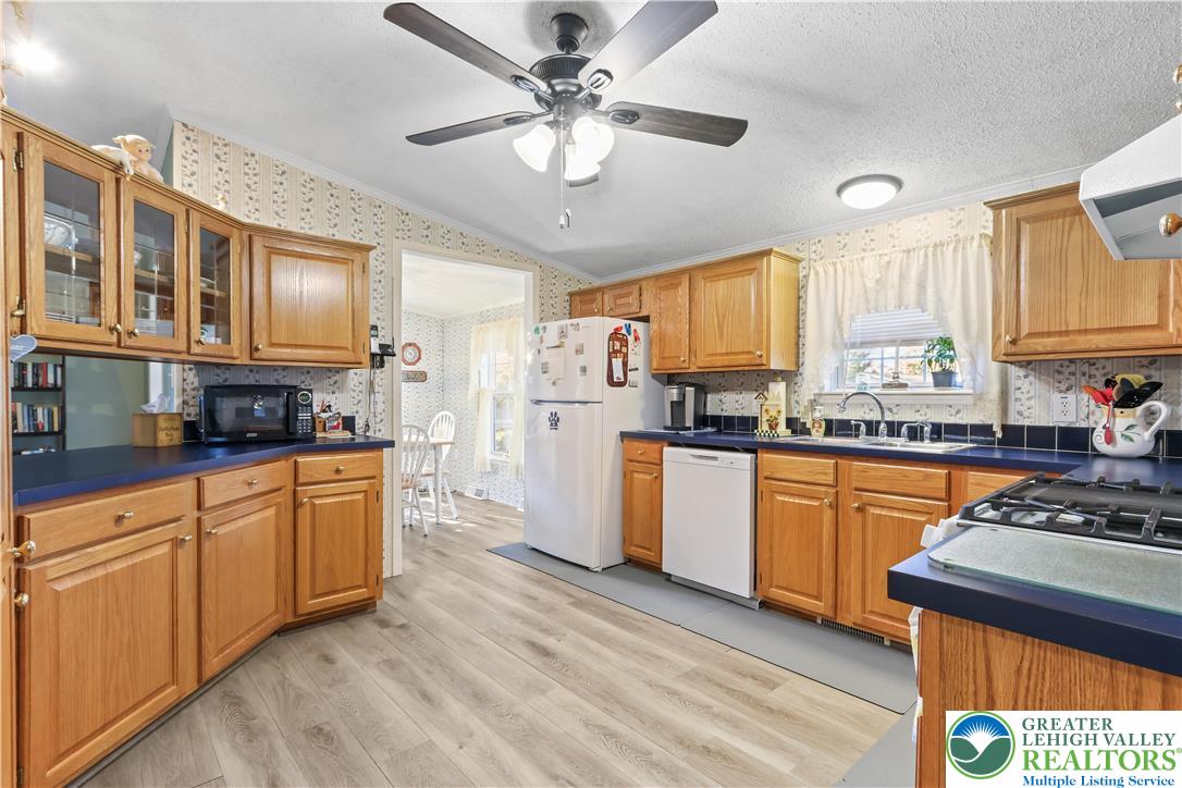8 Cedar Court Bath, PA 18014 - Photo 12 of 41