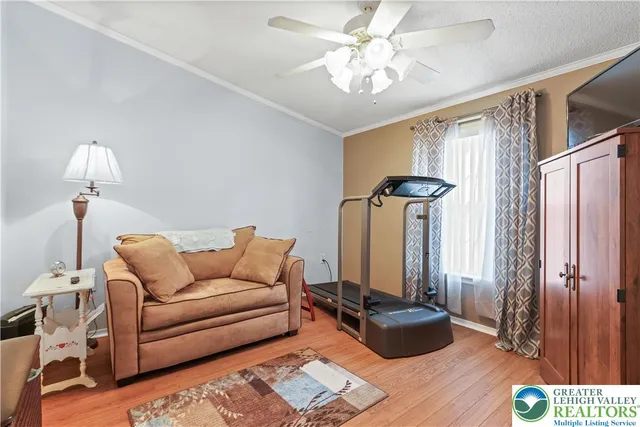 $175,000 | 8 Cedar Court, Bath, PA 18014