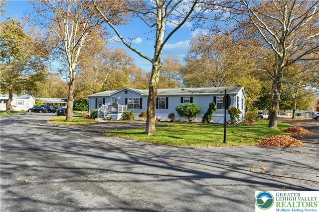 $175,000 | 8 Cedar Court, Bath, PA 18014