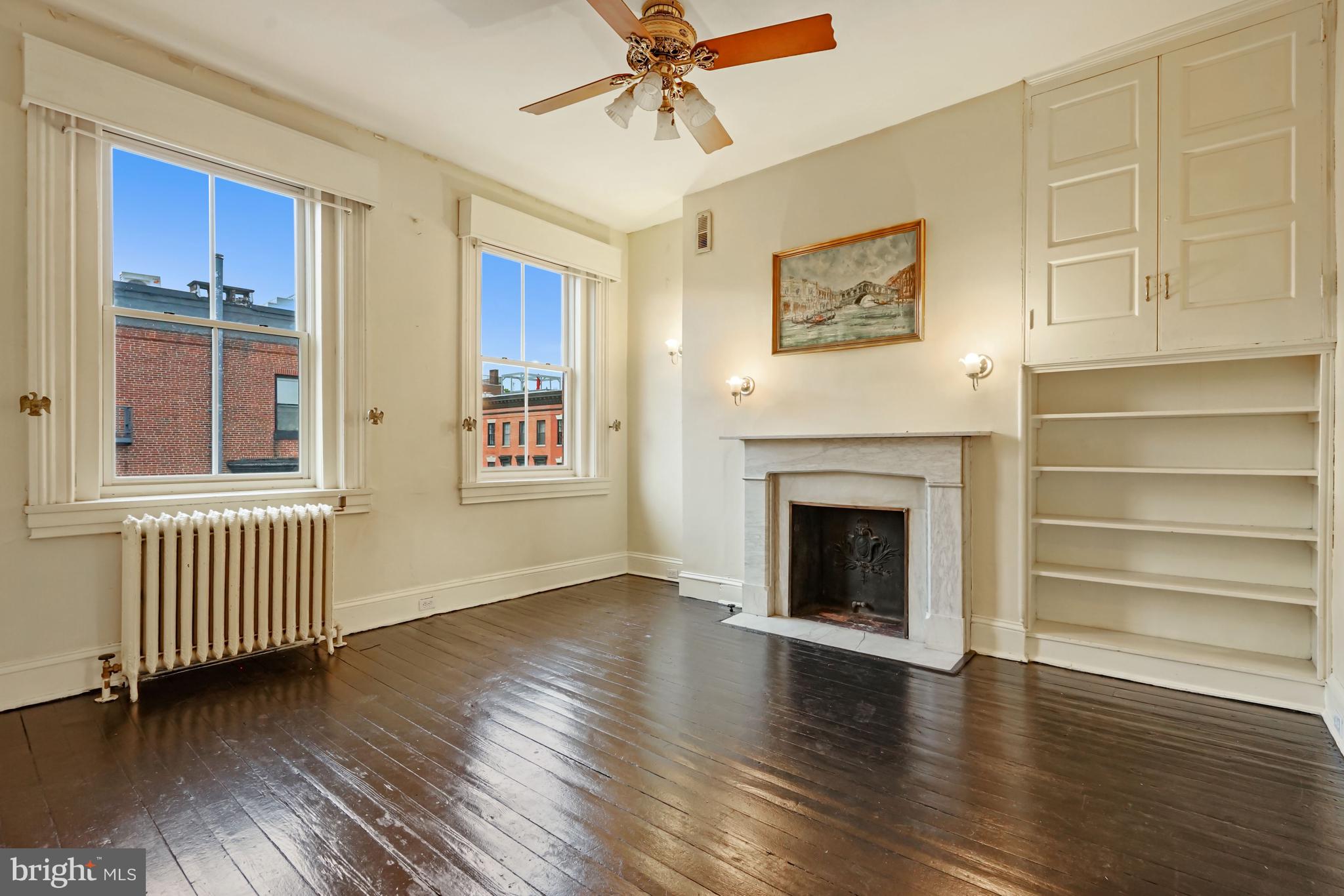 937 St Paul Street Baltimore, MD 21202 - Photo 39 of 53 Third Level Bedroom w/ High Ceilings!