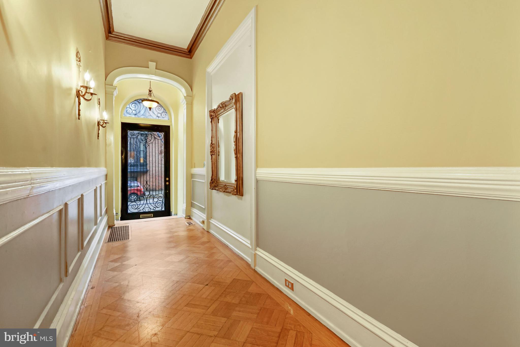 937 St Paul Street Baltimore, MD 21202 - Photo 5 of 53 Impressive Entrance Hall