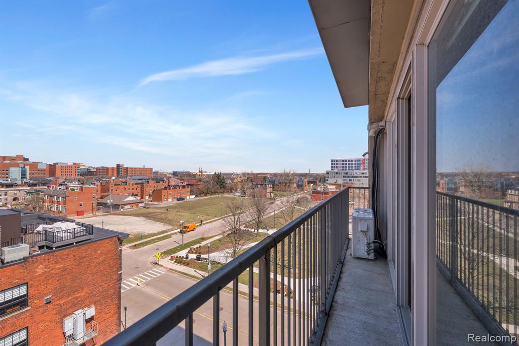 2915 John R Street, Unit 503 Detroit, MI 48201 - Photo 40 of 44