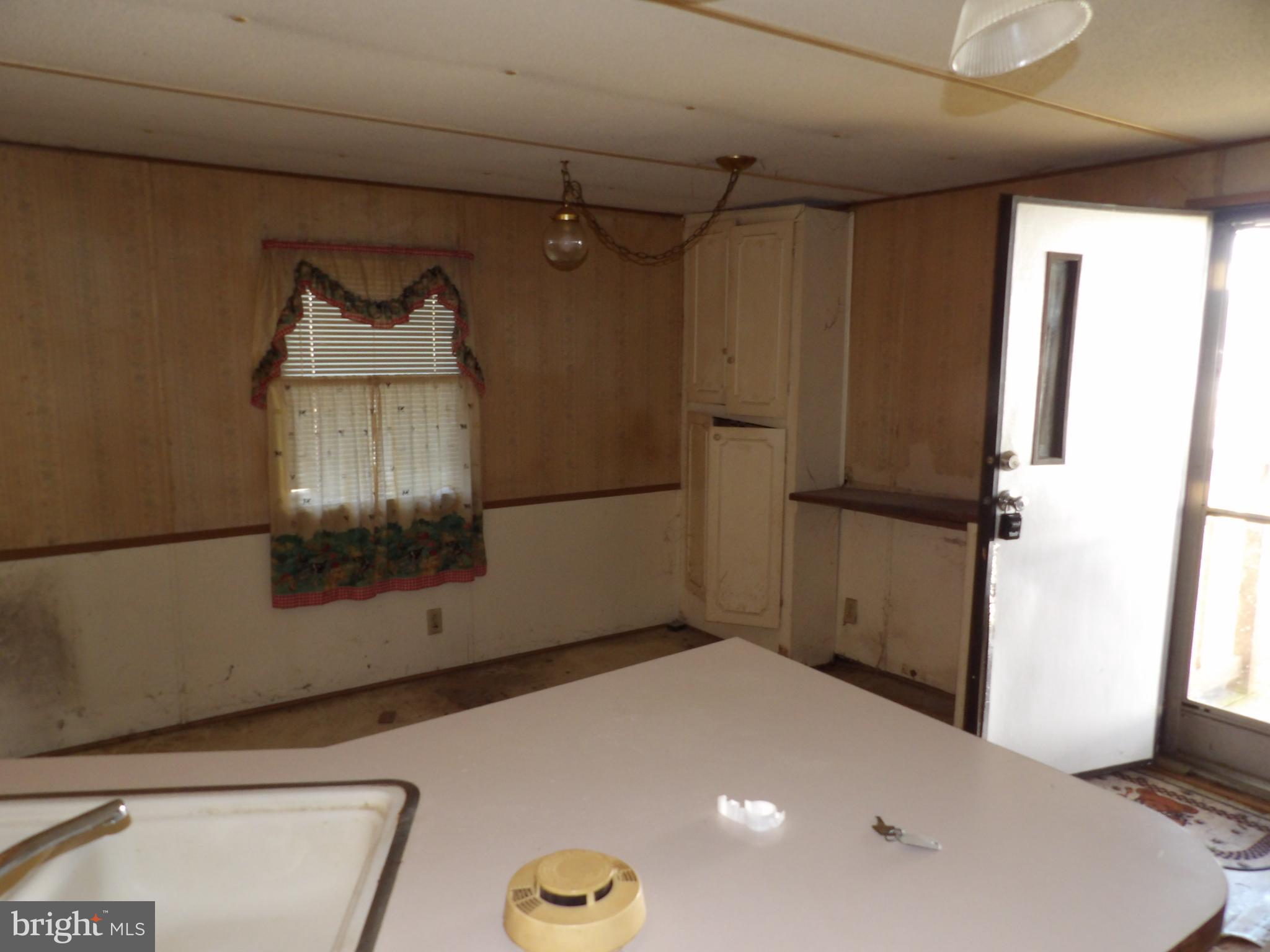 15282 Ridge Road Waynesboro, PA 17268 - Photo 3 of 13 Gallery Image 3