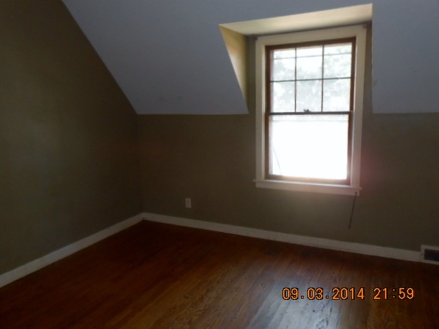 715 Raymond Street Elgin, IL 60120 - Photo 12 of 24