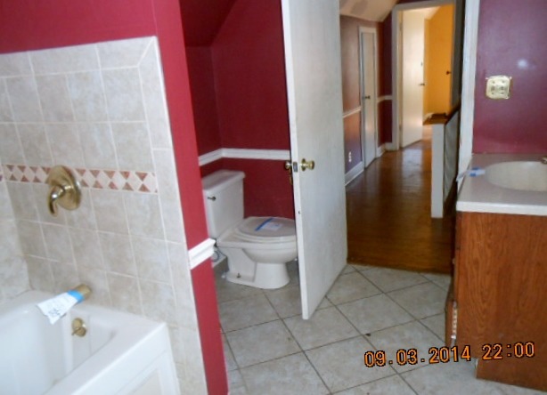 715 Raymond Street Elgin, IL 60120 - Photo 14 of 24