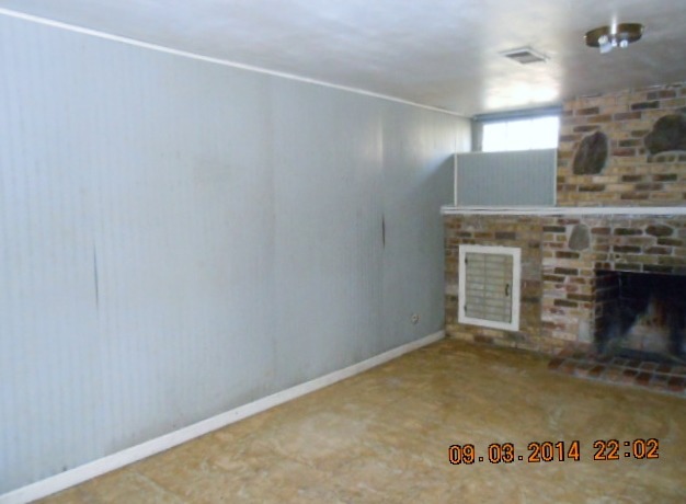 715 Raymond Street Elgin, IL 60120 - Photo 19 of 24