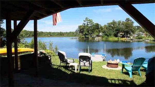 7 Perry Avenue Wareham, MA 02538 - Photo 2 of 15 Gallery Image 2