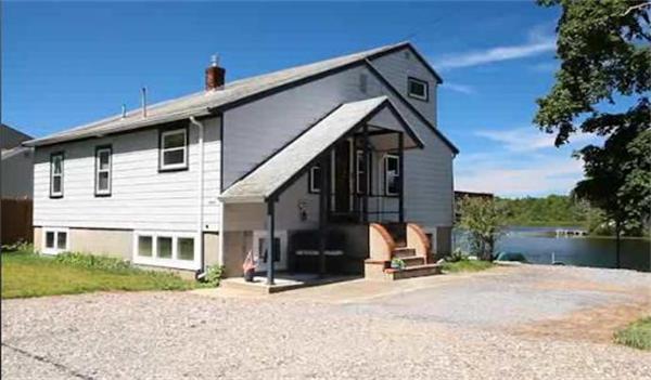 7 Perry Avenue Wareham, MA 02538 - Photo 3 of 15 Gallery Image 3