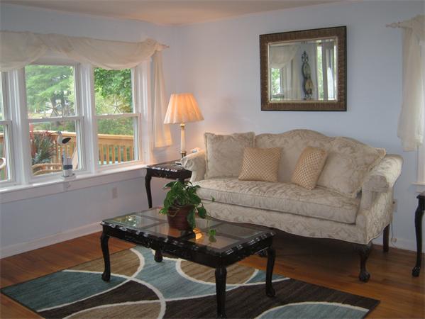 7 Perry Avenue Wareham, MA 02538 - Photo 6 of 15 Gallery Image 6