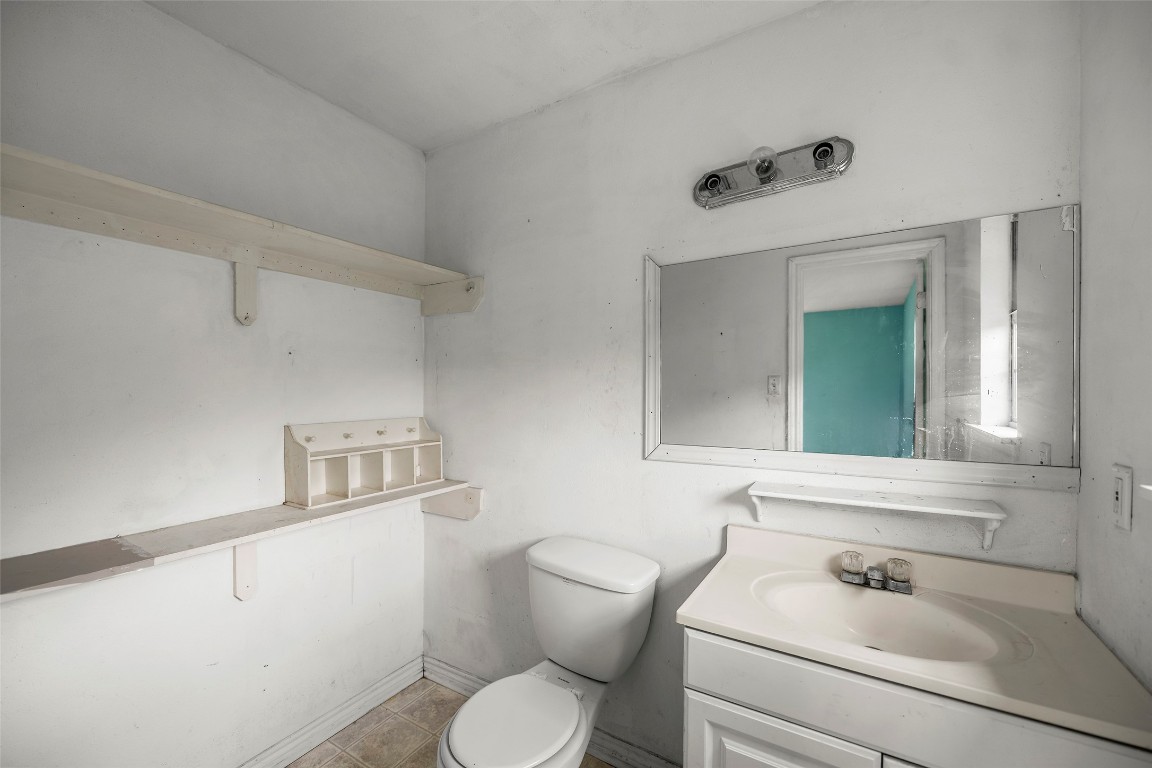 330 3rd Street Hempstead, TX 77445 - Photo 6 of 13