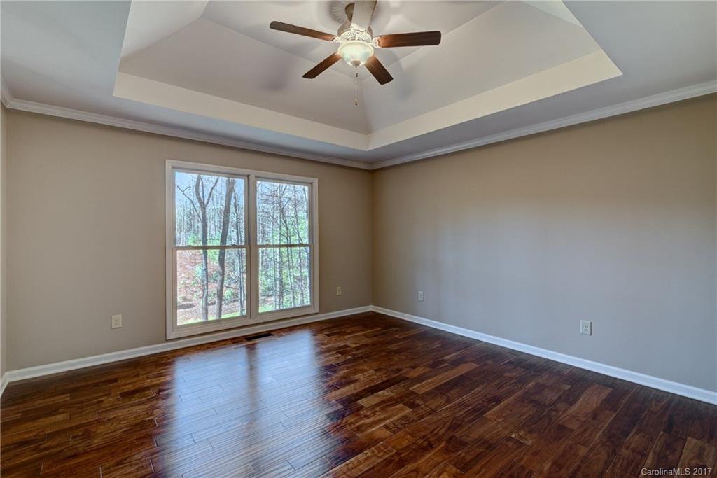 441 Boiling Springs Road, Unit 16 Sapphire, NC 28774 - Photo 14 of 24 Gallery Image 14