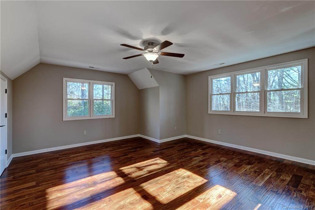 441 Boiling Springs Road, Unit 16 Sapphire, NC 28774 - Photo 21 of 24 Gallery Image 21