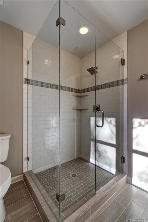 441 Boiling Springs Road, Unit 16 Sapphire, NC 28774 - Photo 23 of 24 Gallery Image 23