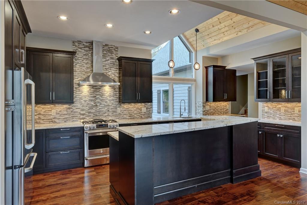 441 Boiling Springs Road, Unit 16 Sapphire, NC 28774 - Photo 4 of 24 Gallery Image 4
