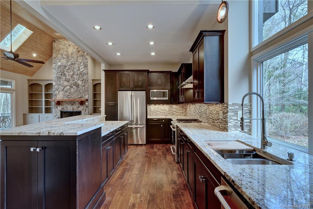 441 Boiling Springs Road, Unit 16 Sapphire, NC 28774 - Photo 7 of 24 Gallery Image 7