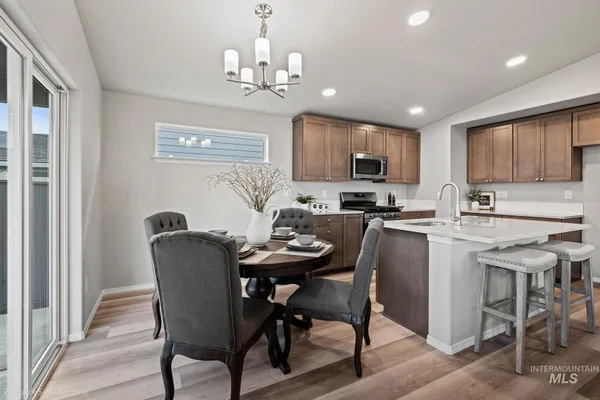 $329,990 | Tbd Tbd Sw Mendenhall St Mountain, Unit DARRINGTON, Mountain Home, ID 83647