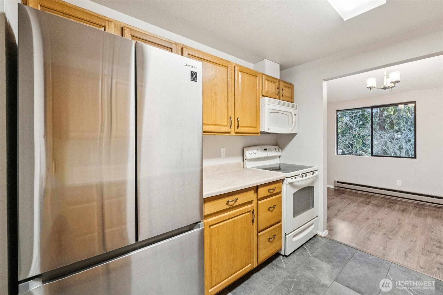 5502 220th Street Southwest, Unit D201 Mountlake Terrace, WA 98043 - Photo 11 of 21