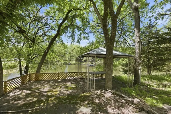 $44,900 | 5 Moose Lane, Mound City, KS 66056