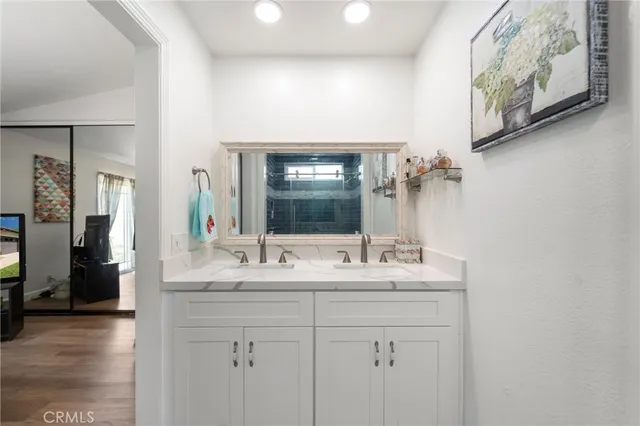 $1,098,000 | 210 South Larkwood Street, Anaheim Hills, CA 92808