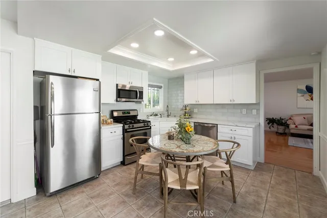 $1,098,000 | 210 South Larkwood Street, Anaheim Hills, CA 92808