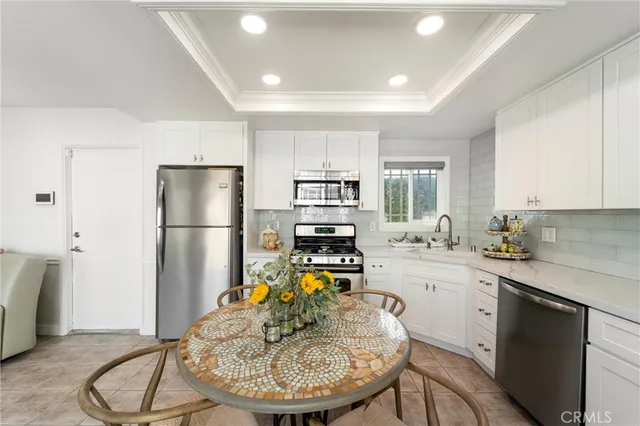 $1,098,000 | 210 South Larkwood Street, Anaheim Hills, CA 92808