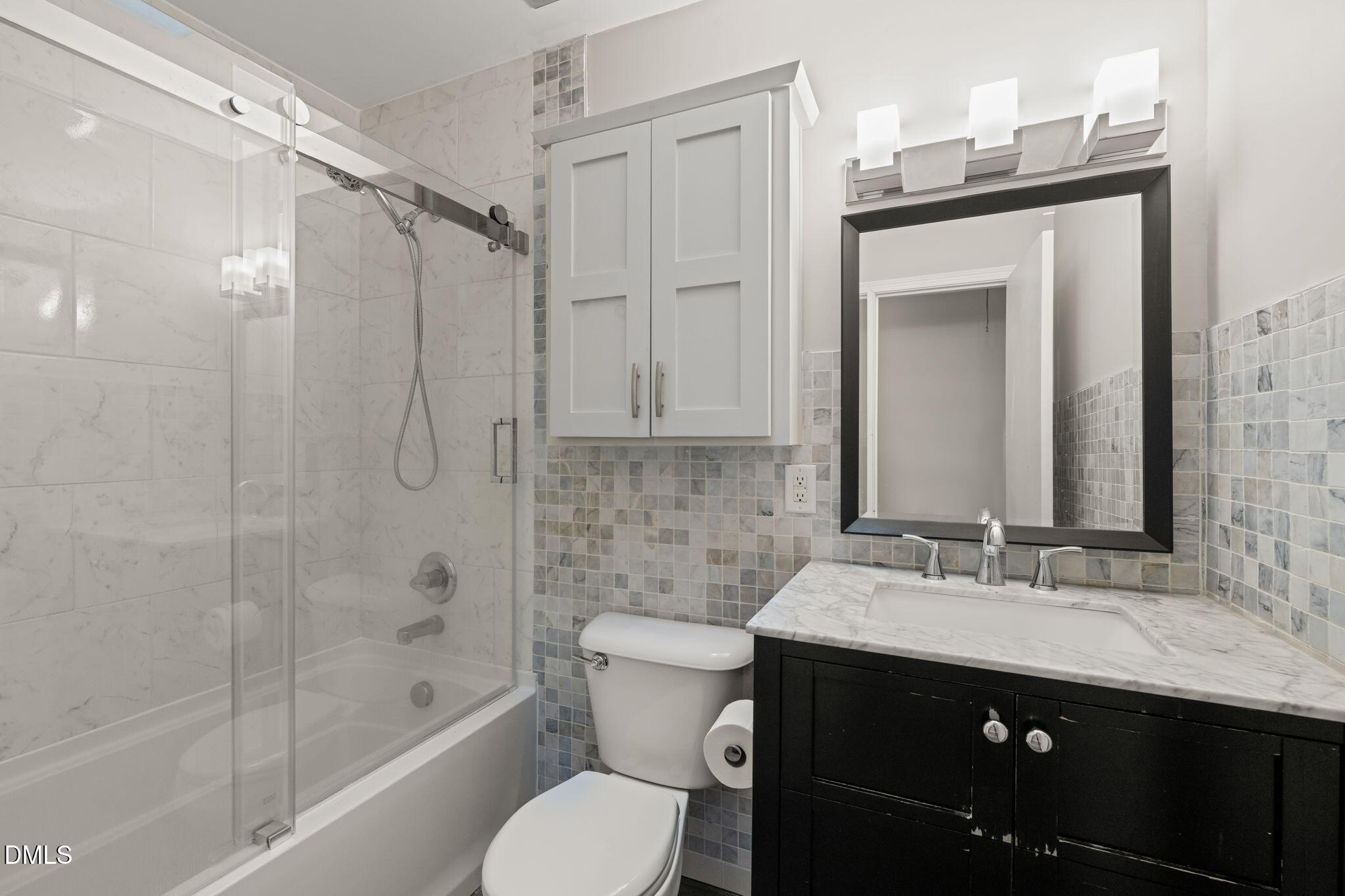 8803 Rollingwood Road Chapel Hill, NC 27516 - Photo 28 of 43 29-web-or-mls-untitled-00712