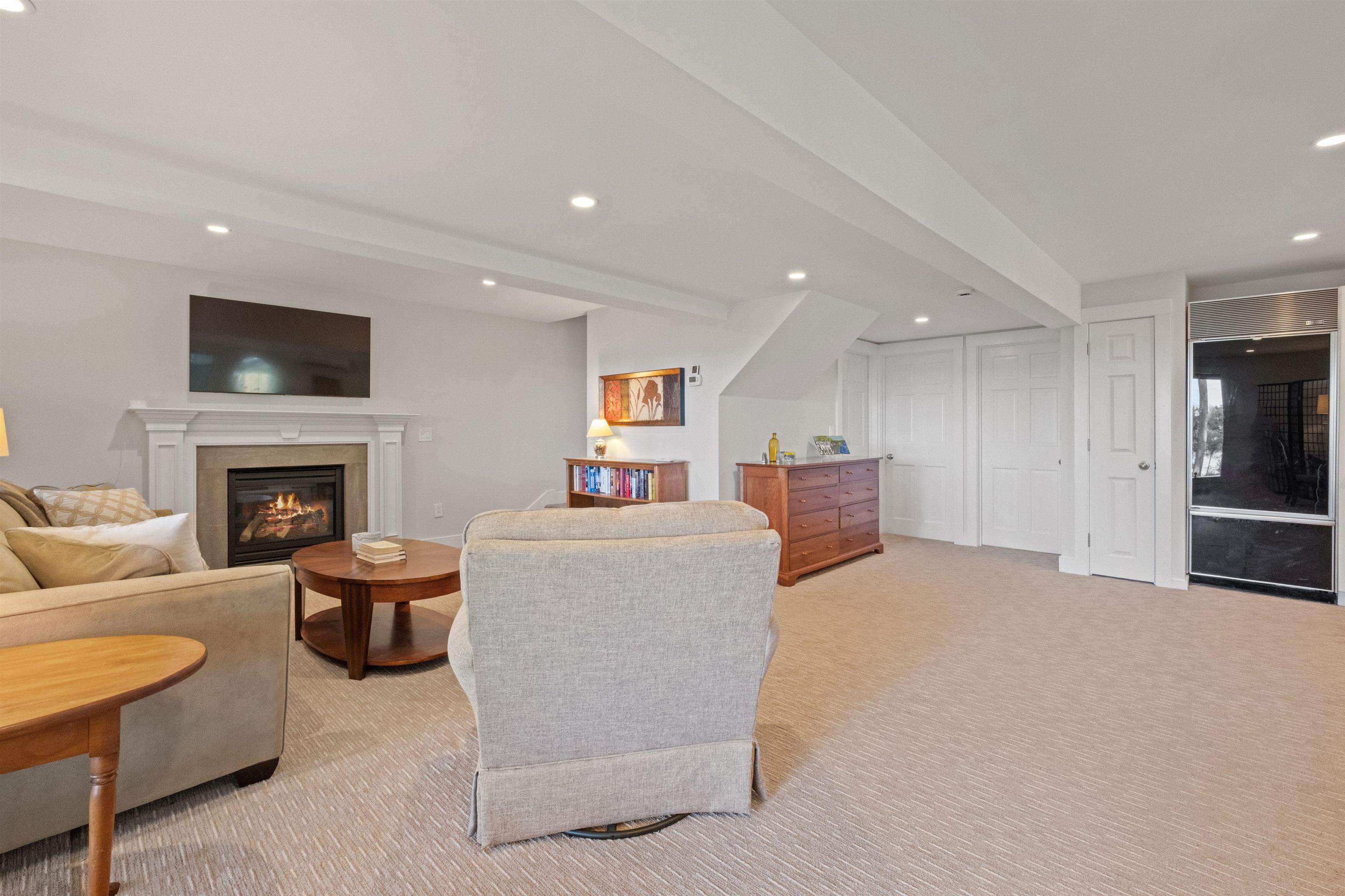 64 Wildwood Drive Moultonborough, NH 03254 - Photo 39 of 60