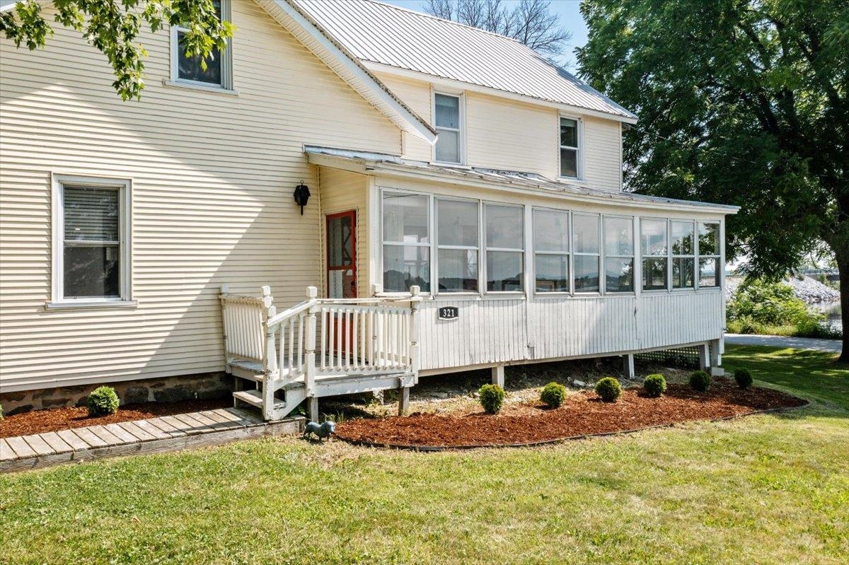 321 East Alburgh Road Alburgh, VT 05440 - Photo 3 of 40