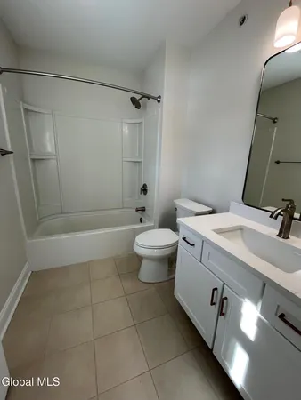 $2,457 | 60 Weibel Avenue, Unit 3PL206, Saratoga Springs, NY 12866