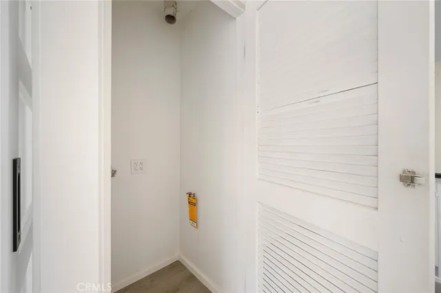 $3,350 | 537 North Adams Street, Unit 207, Glendale, CA 91206