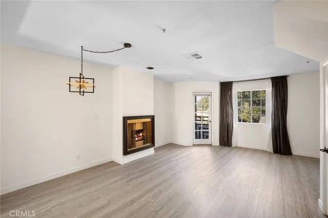 $3,350 | 537 North Adams Street, Unit 207, Glendale, CA 91206