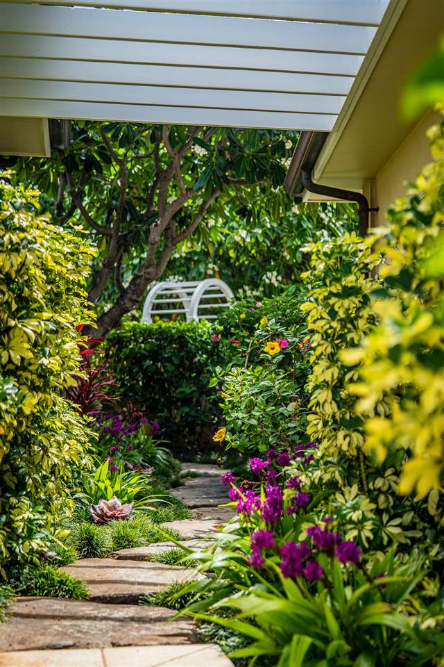 4946 Lower Honoapiilani Road Lahaina, HI 96761 - Photo 25 of 30 Gallery Image 25