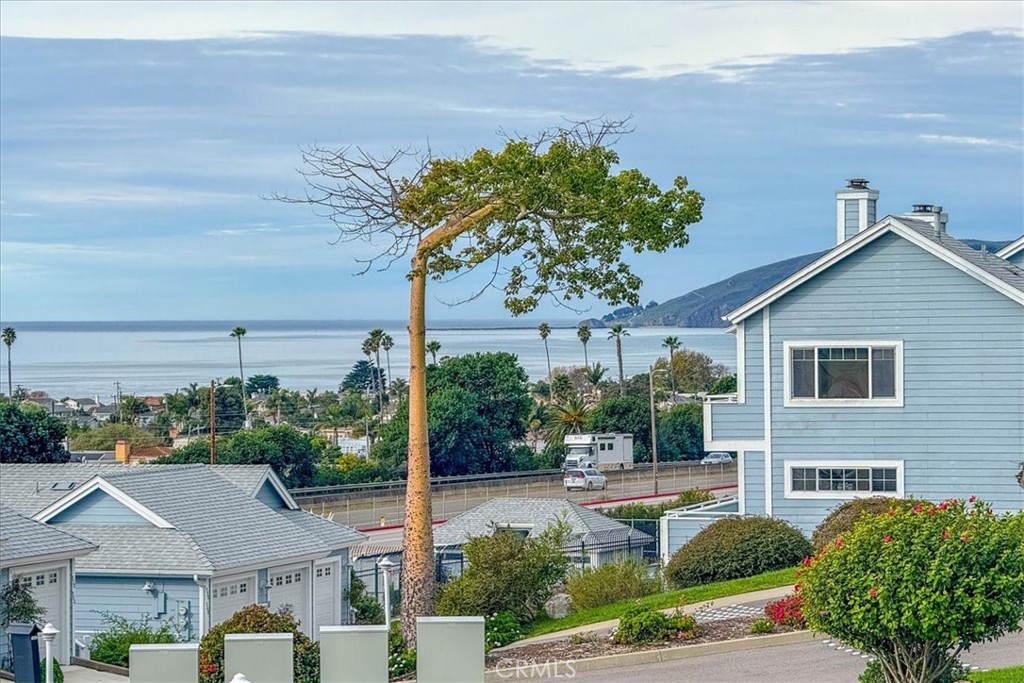 428 Westpoint Drive Pismo Beach, CA 93449 - Photo 42 of 58 a view of a house with a yard and a garden