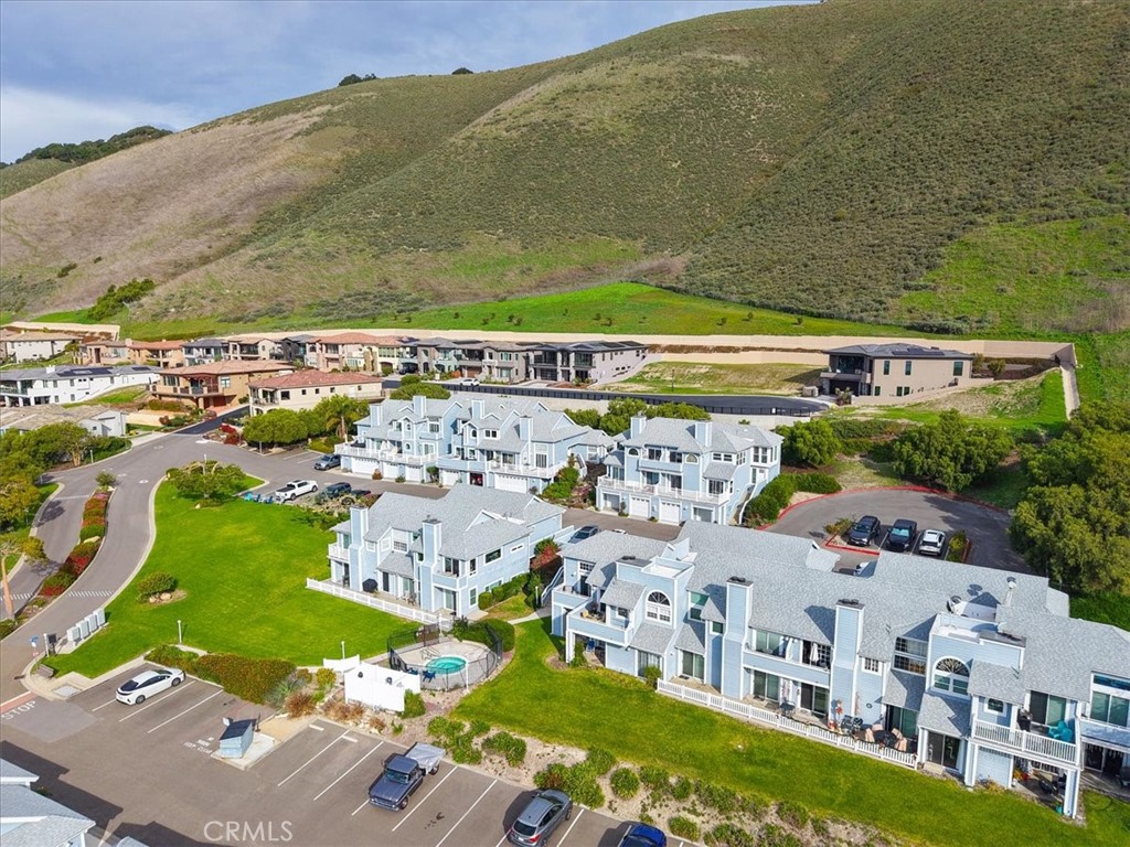 428 Westpoint Drive Pismo Beach, CA 93449 - Photo 48 of 58 a view of a city