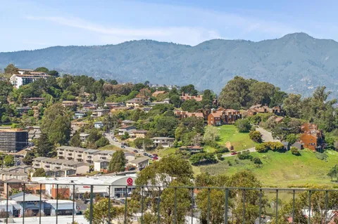 $1,995,000 | 100 Eden Roc Drive, Sausalito, CA 94965