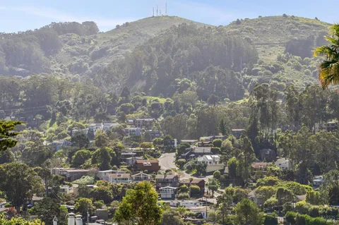 $1,995,000 | 100 Eden Roc Drive, Sausalito, CA 94965