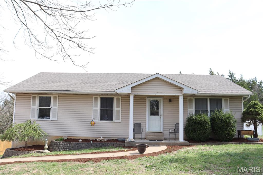 13652 Klondike Road De Soto, MO 63020 - Photo 2 of 23