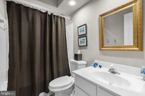 $1,525,000 | 13913 Little Tree Court, Rockville, MD 20850