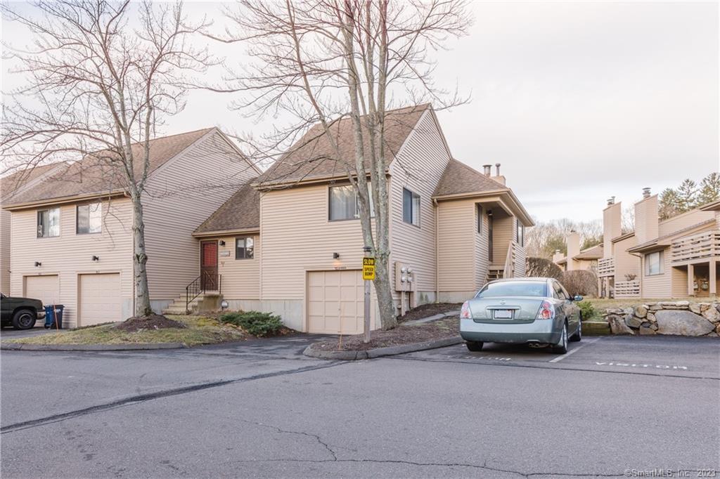230 Treadwell Street, Unit 904 Hamden, CT 06517 - Photo 1 of 1