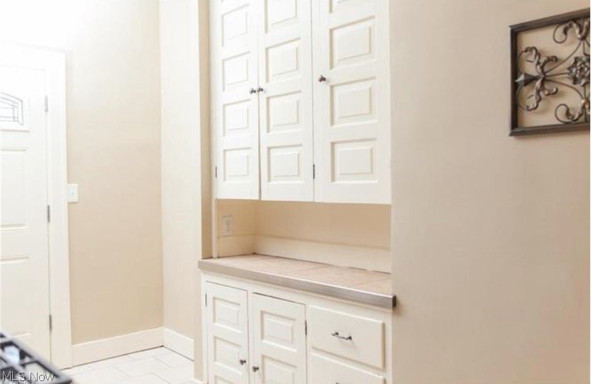 2116 Surrey Road, Unit 4 Cleveland, OH 44106 - Photo 13 of 23 Gallery Image 13