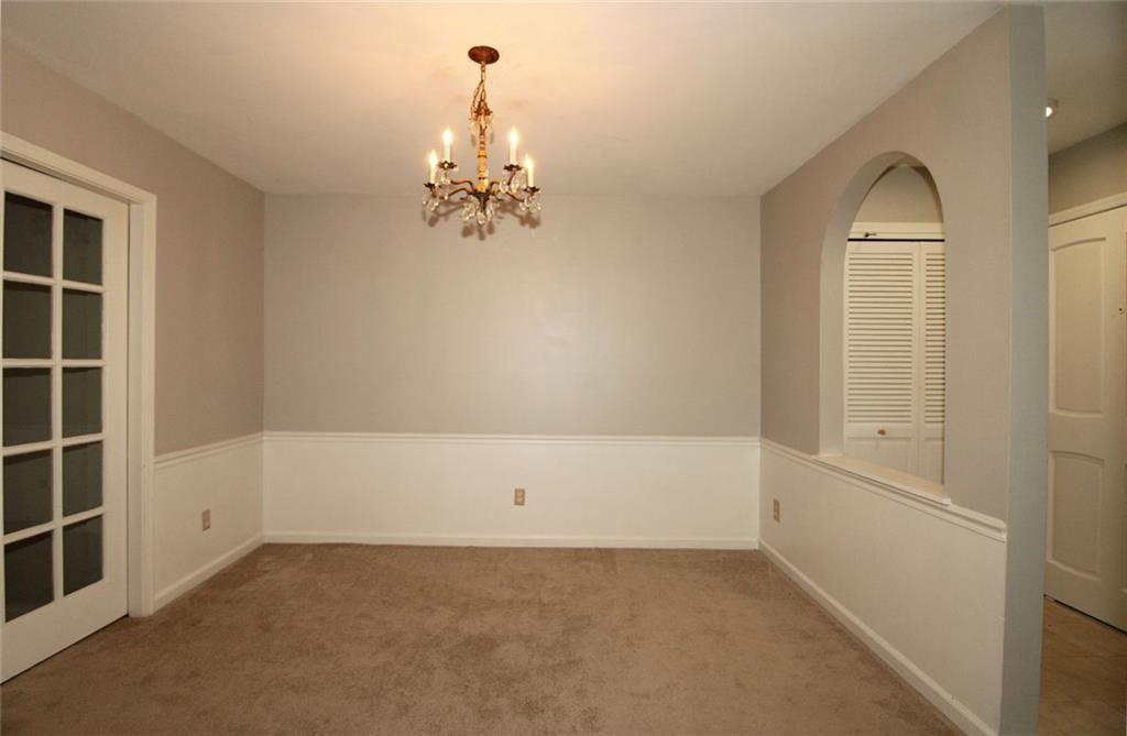68 La Rue Place Northwest Atlanta, GA 30327 - Photo 10 of 72