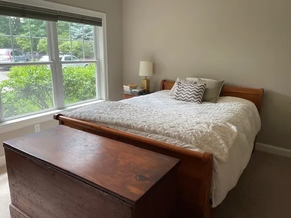 $2,900 | 100 Shepard's Cove Road, Unit H104, Kittery, ME 03904