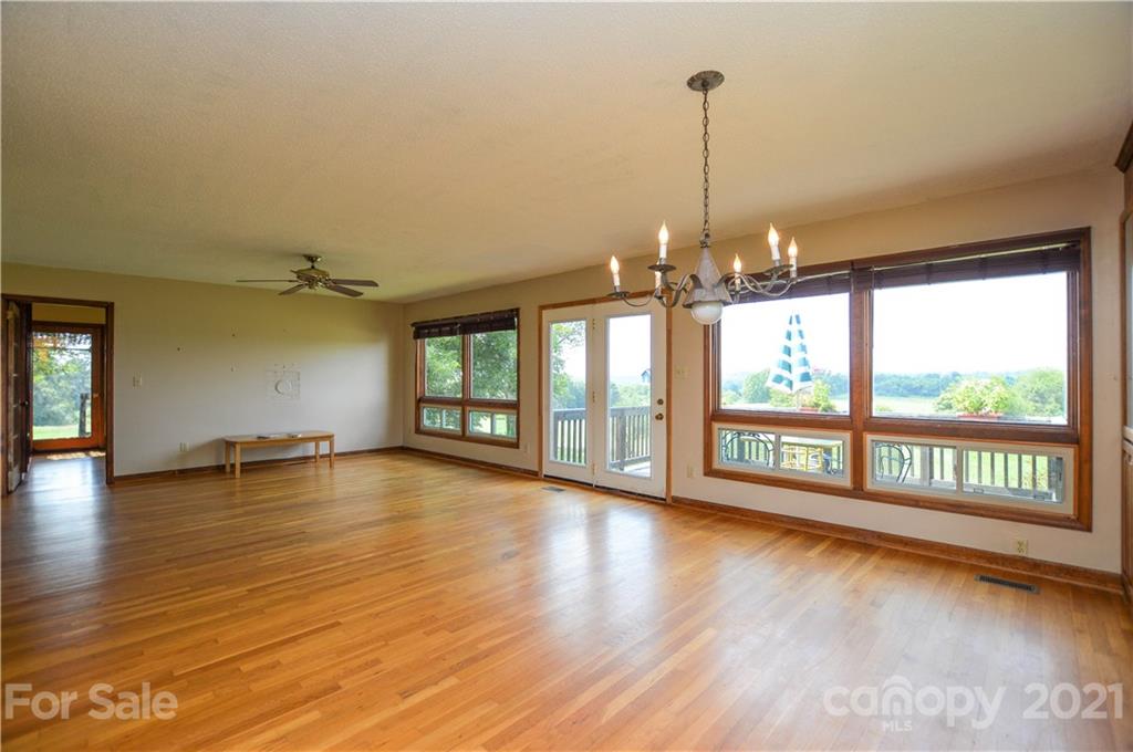 601 North Meadow Road Harmony, NC 28634 - Photo 13 of 28 Gallery Image 13