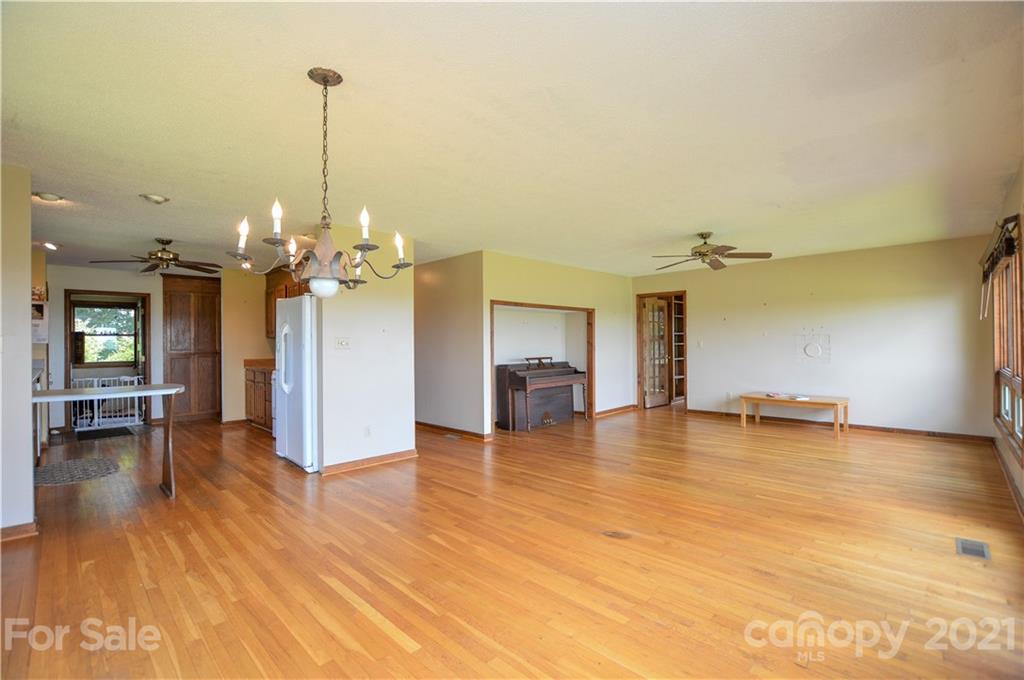 601 North Meadow Road Harmony, NC 28634 - Photo 15 of 28 Gallery Image 15